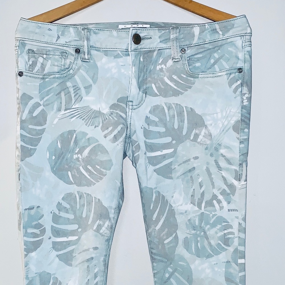CaBi Vintage tropical print capris